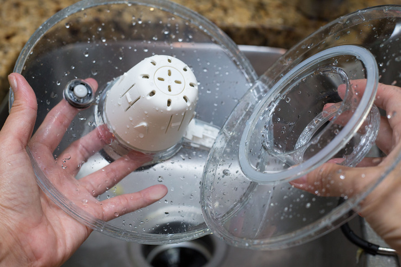 OXO salad spinner