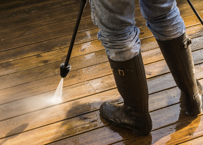 Cleaning Patio Decking