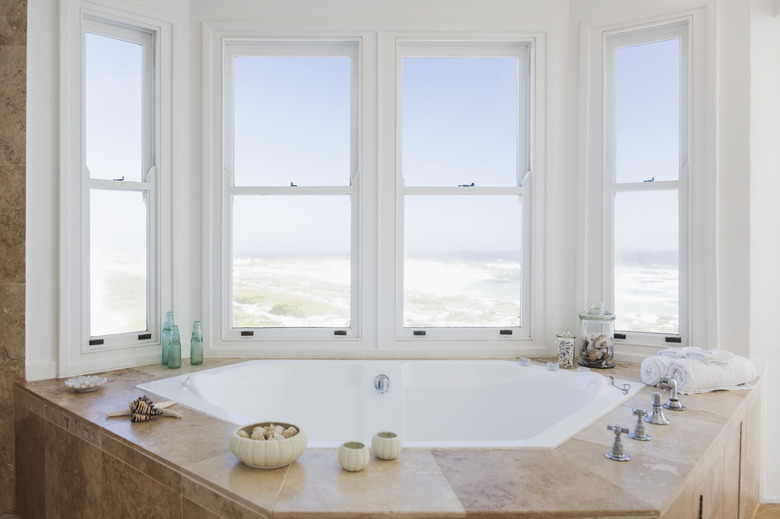 whirlpool tub in bathroom overlooking ocean