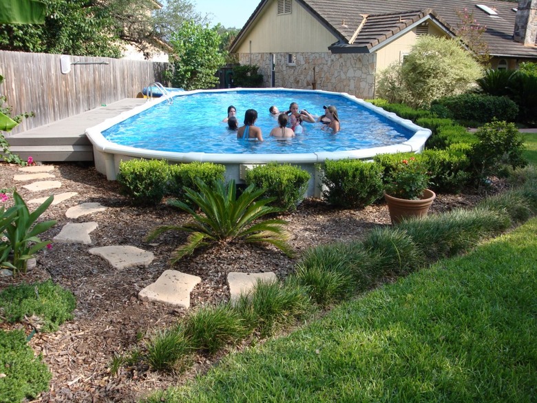 add plants around an above ground pool