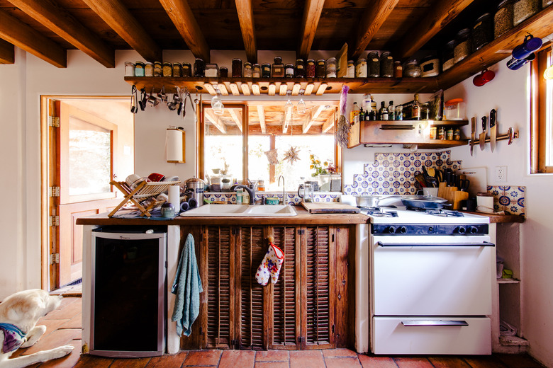 rustic kitchen wall mounted shelves