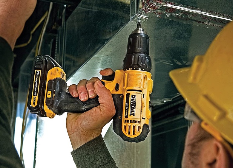 DEWALT 20V Max Cordless Drill / Driver Kit, Compact, 1/2 Inch