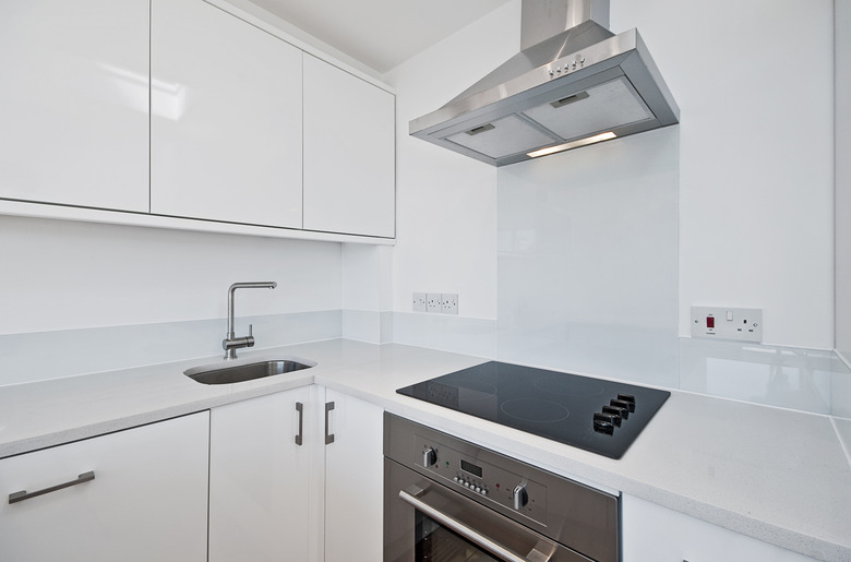 modern white kitchen