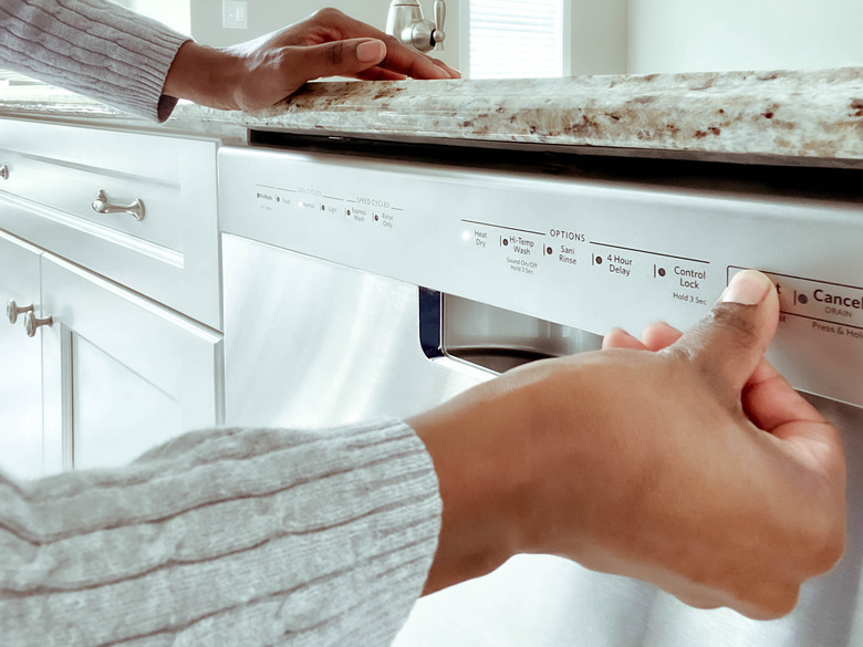 Operating a Dishwasher