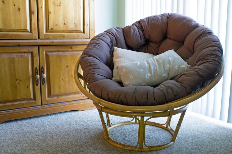 How to wash papasan cushion sale