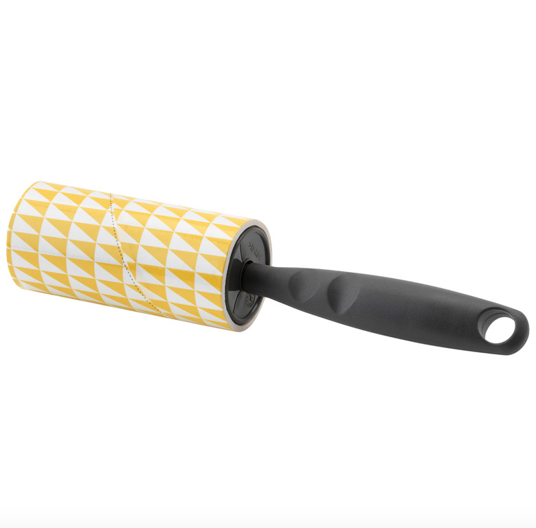 Bastis Lint Roller, $0.79