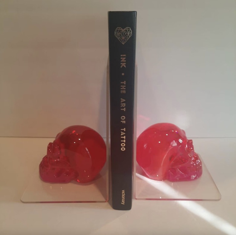 pink skull bookends