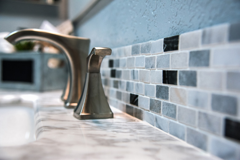 Bathroom Counter Tile Detail