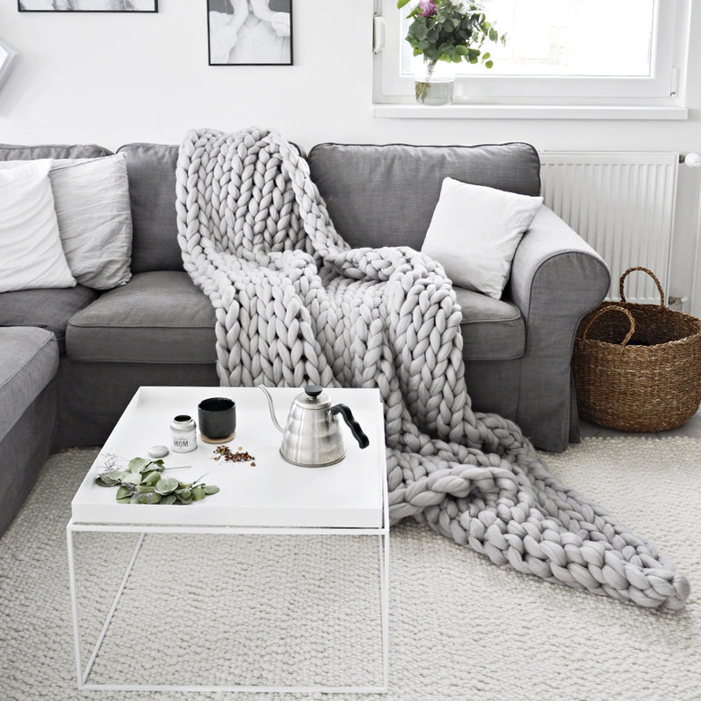 chunky knit blanket in living room