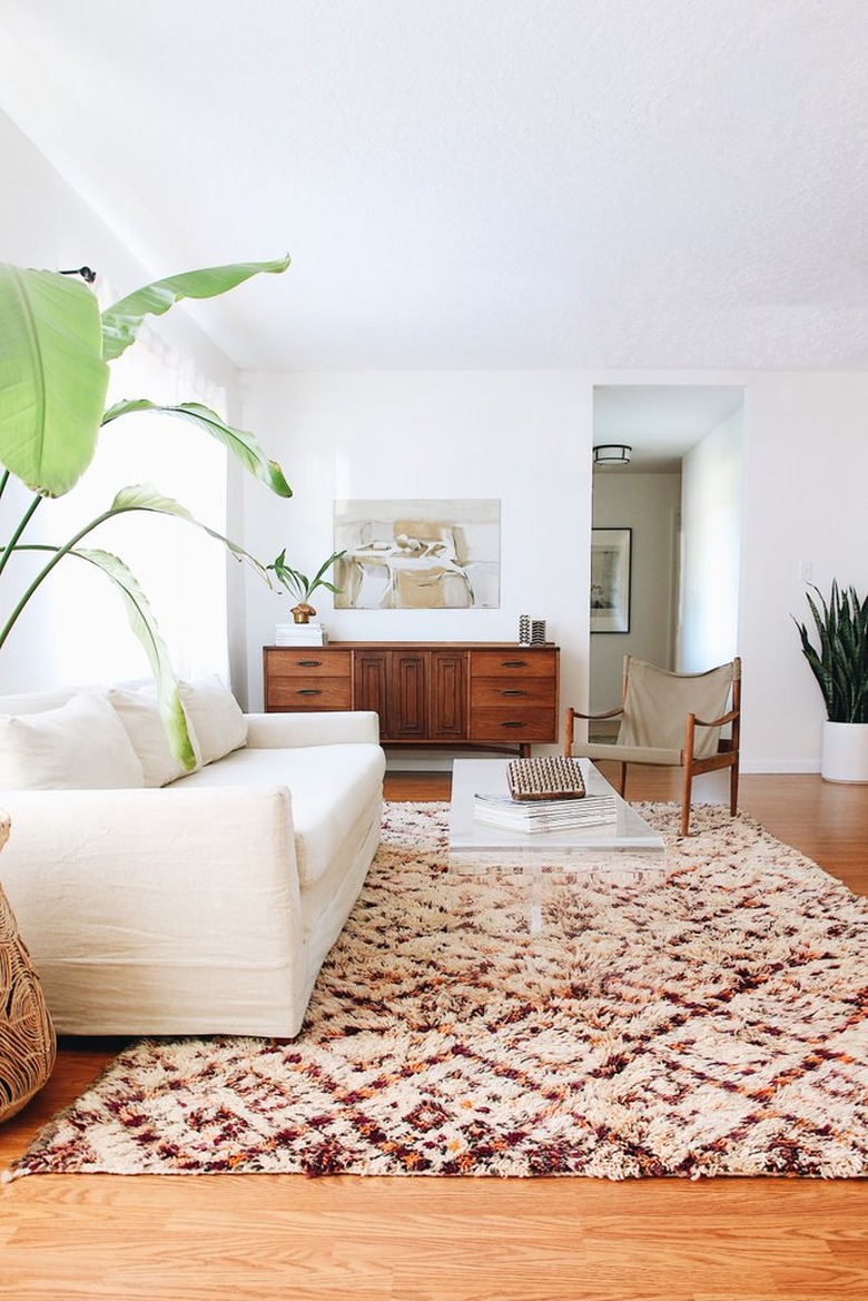 midcentury living room