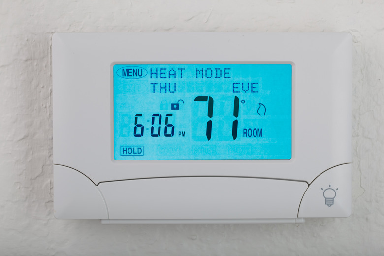 digital thermostat with glow light