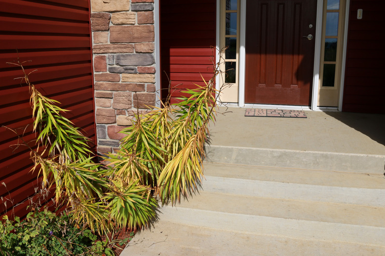 Front porch with concrete stairs