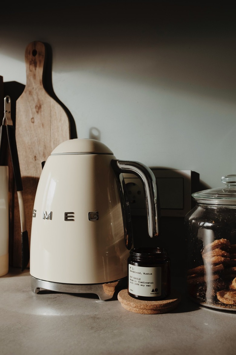 SMEG electric kettle on counter