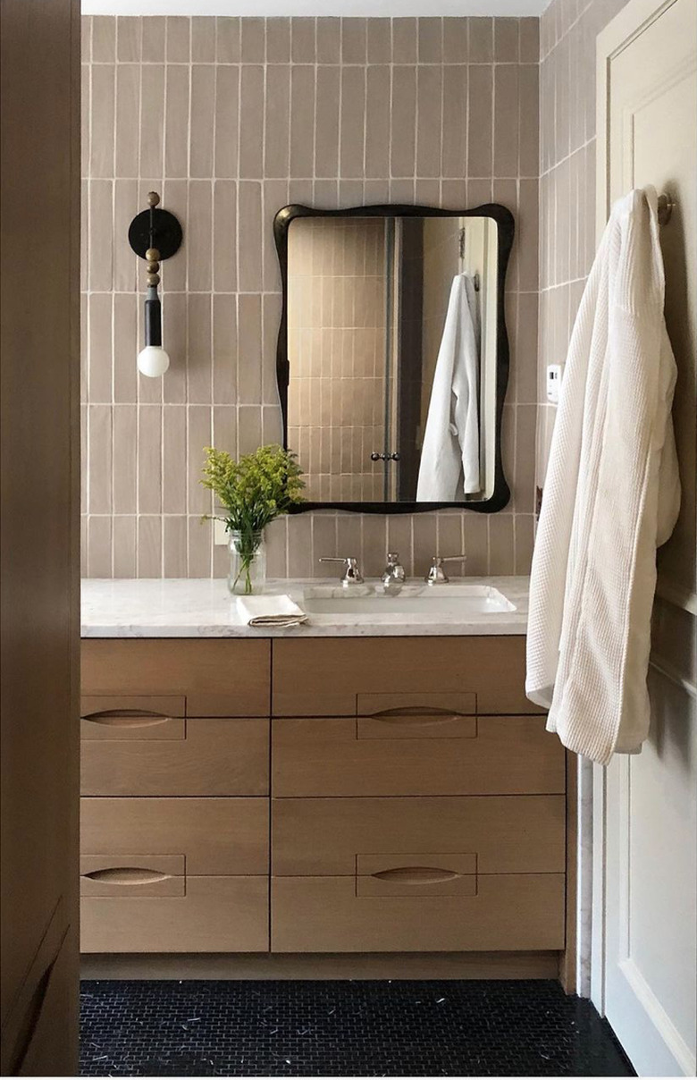 muted tonal bathroom with vertically stacked tile