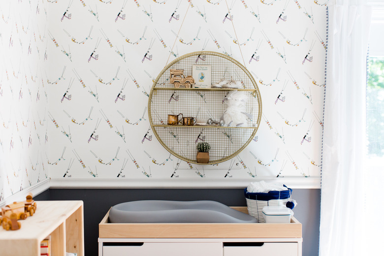 Gender-neutral nursery decor