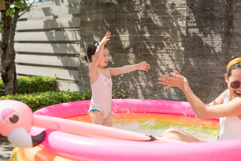 How to Heat a Blow Up Swimming Pool Hunker