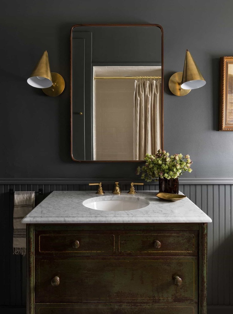 charcoal gray bathroom