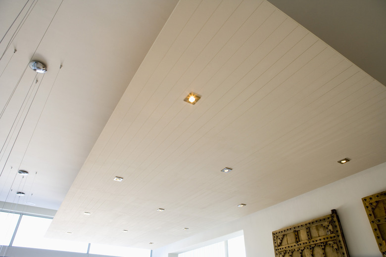 Ceiling with recessed lighting