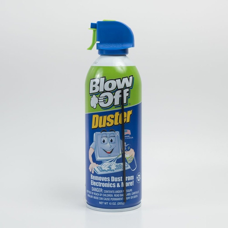 blow off air duster can