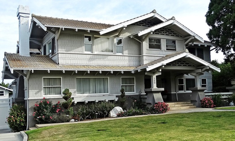 craftsman house seen from the outside