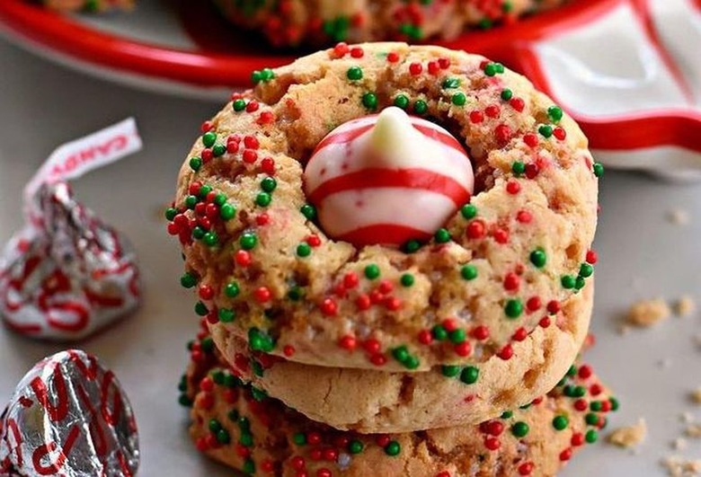 gluten free christmas sugar blossom cookies with peppermint hershey