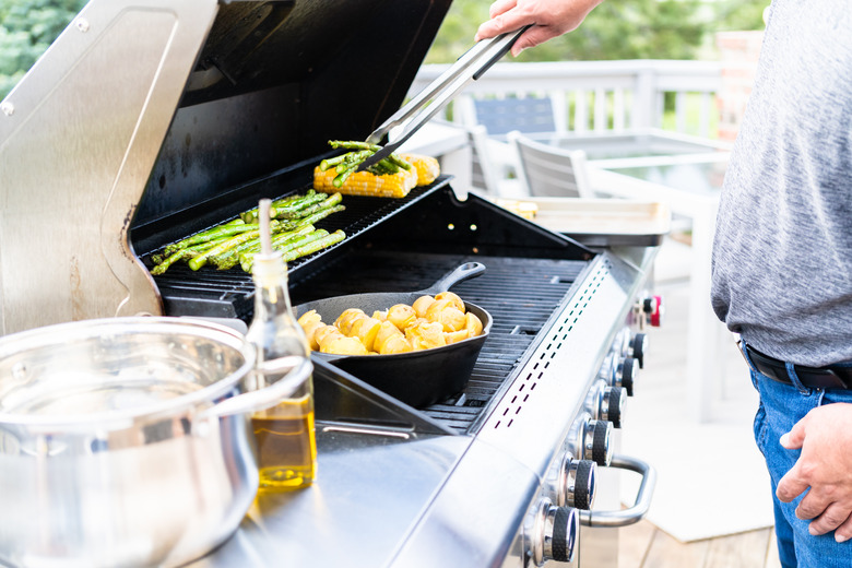 Grilling fresh vegetables.