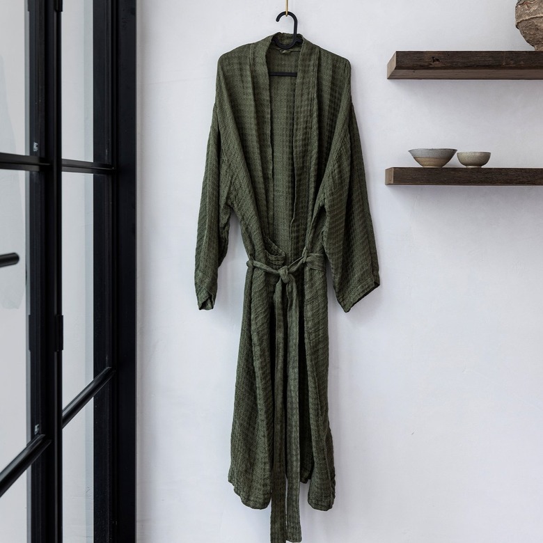 Cultiver Linen Waffle Robe, $150