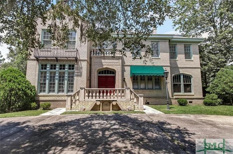 savannah home for sale