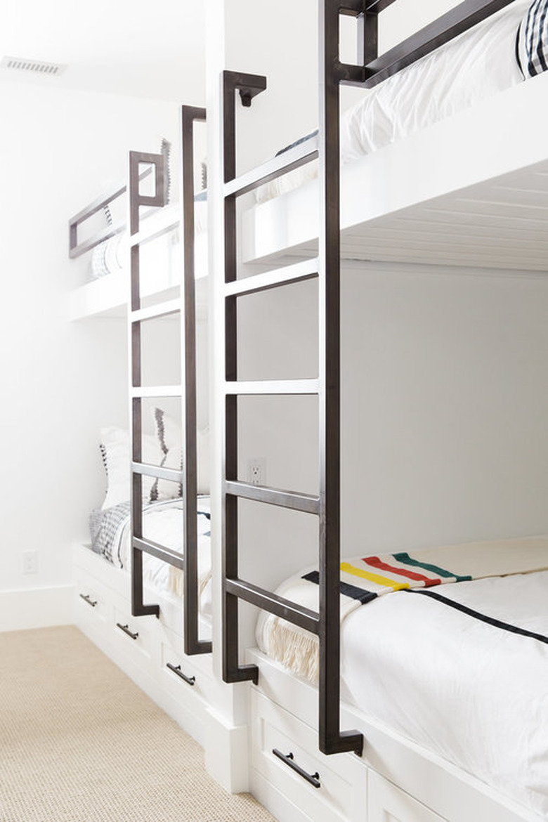 modern kids bedroom idea with black and white palette and bunk beds