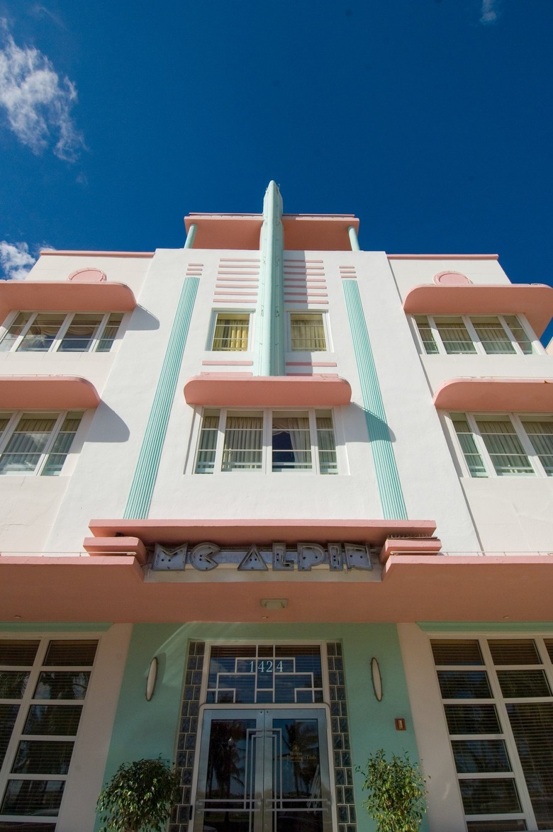 art deco house style