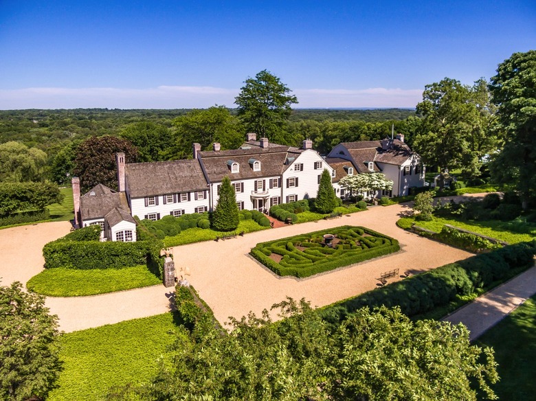 farmhouse style mansion