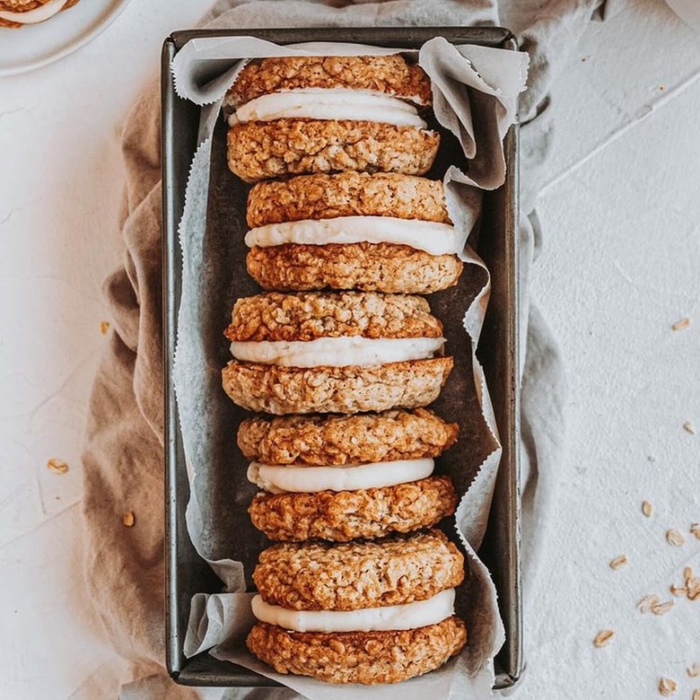 Simply LaKita Oatmeal Cream Pies