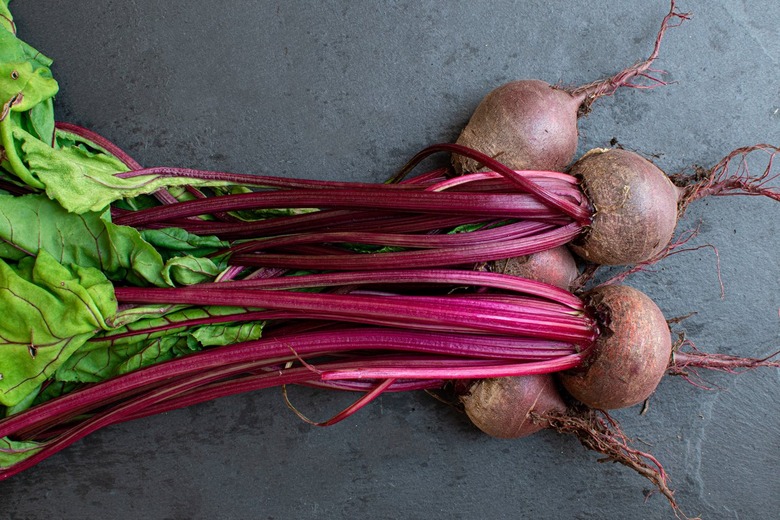 beets with steams and leaves