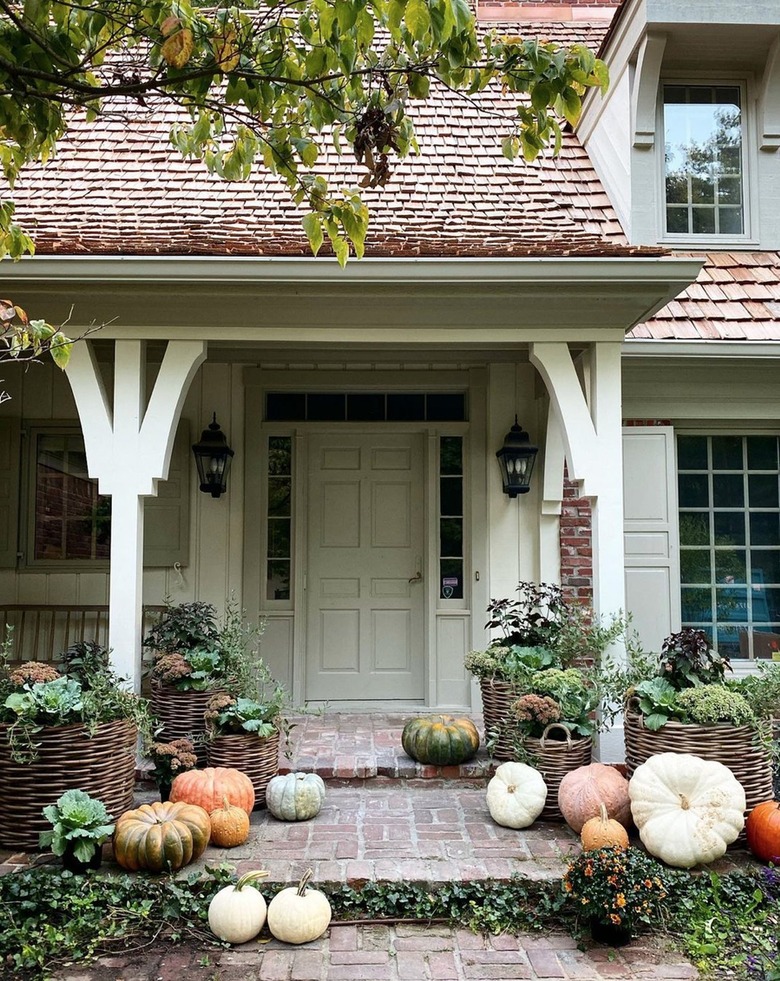 front porch with wicker baskets