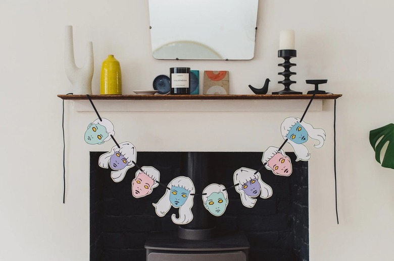 pastel creepy kids garland