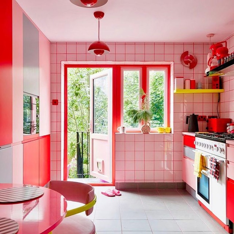 pink and red modern kitchen