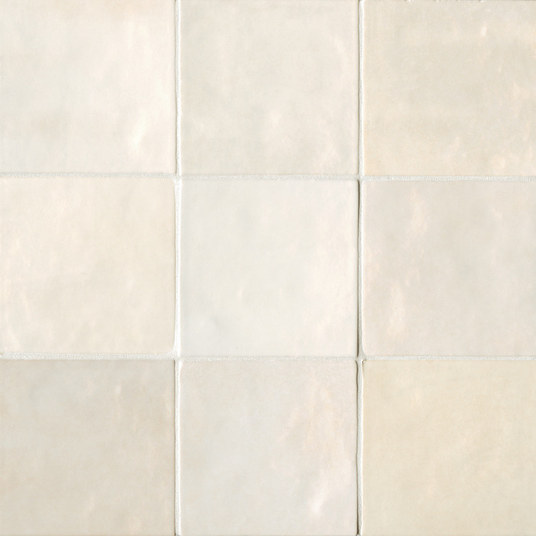 White shimmer backsplash tile