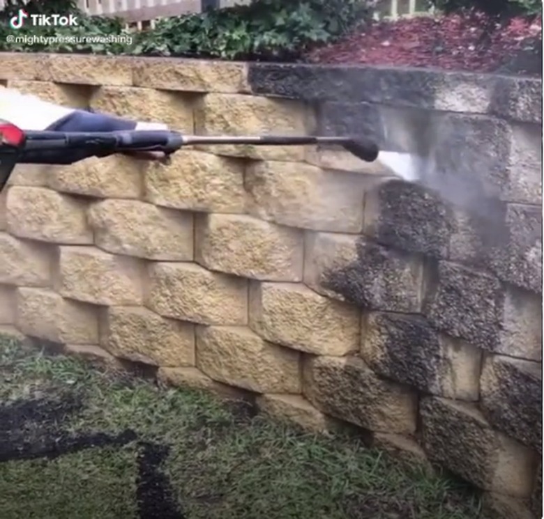 power washing retaining wall