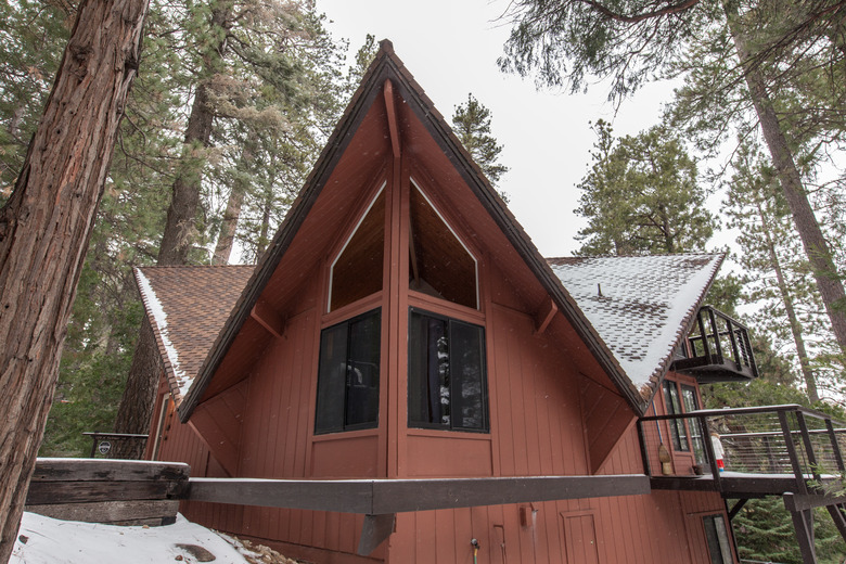 A-frame house in Lake Arrowhead in winter