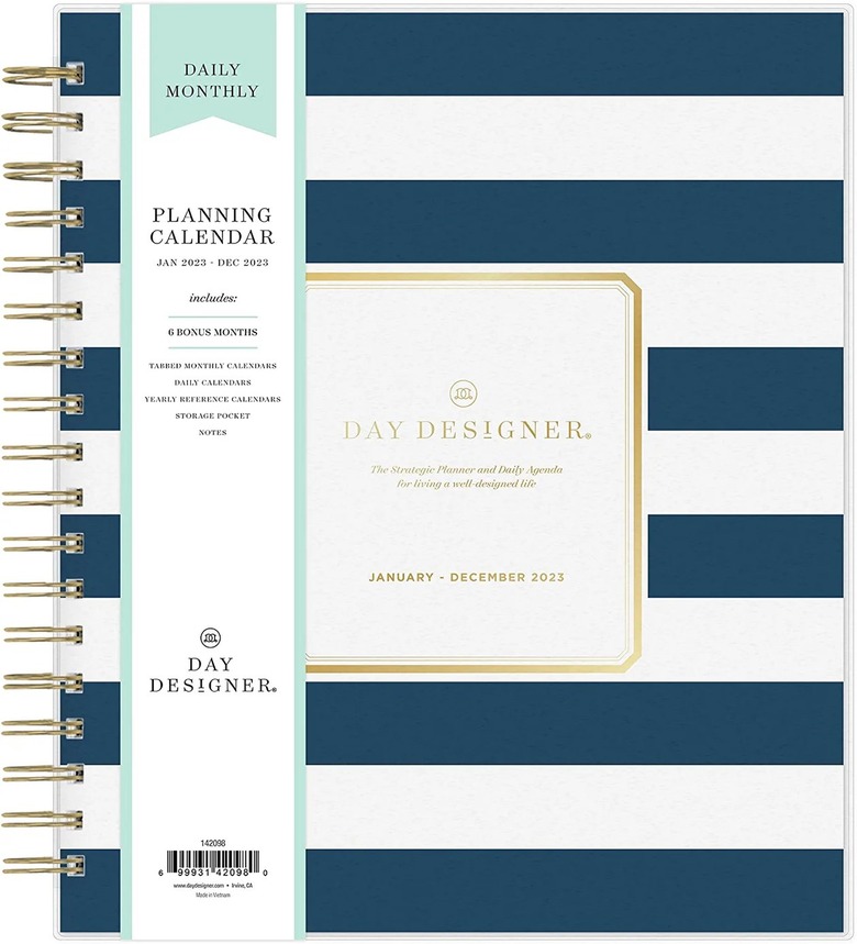 Day Designer for Blue Sky 2023 Daily and Monthly Planner