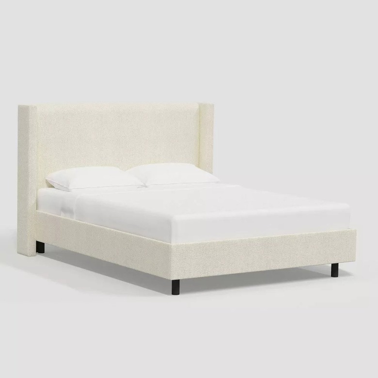 Threshold Austin Wingback Platform Bed (Queen)