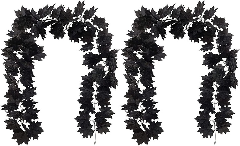 Tinsow 2-Piece Black Fall Maple Leaf Garland