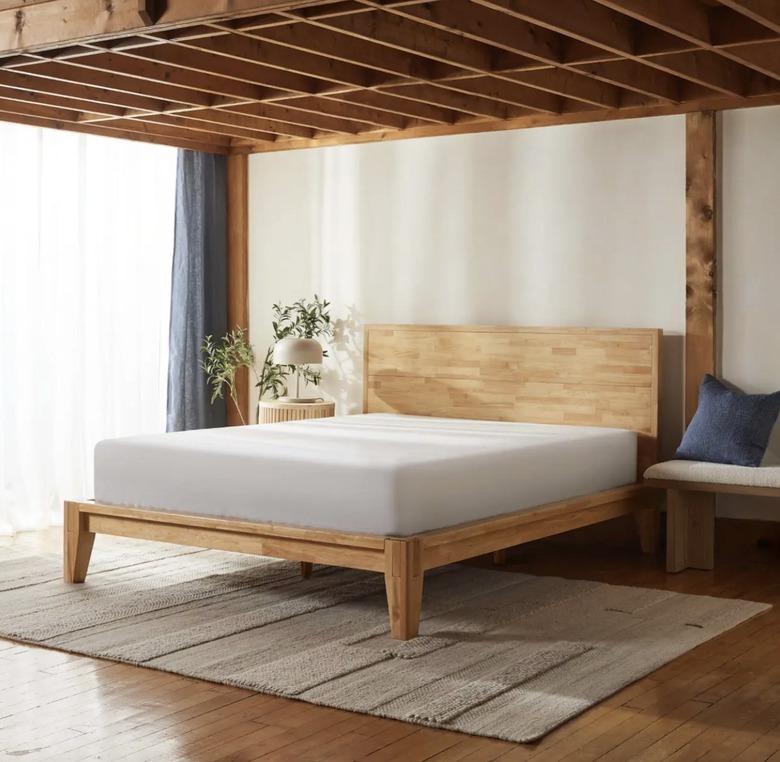 Silk & Snow Wooden Bed Frame (Queen)