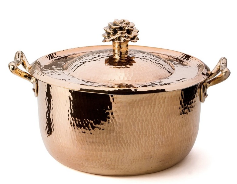 Amoretti Brothers 5.7-Quart Dutch Oven With Flower Lid 