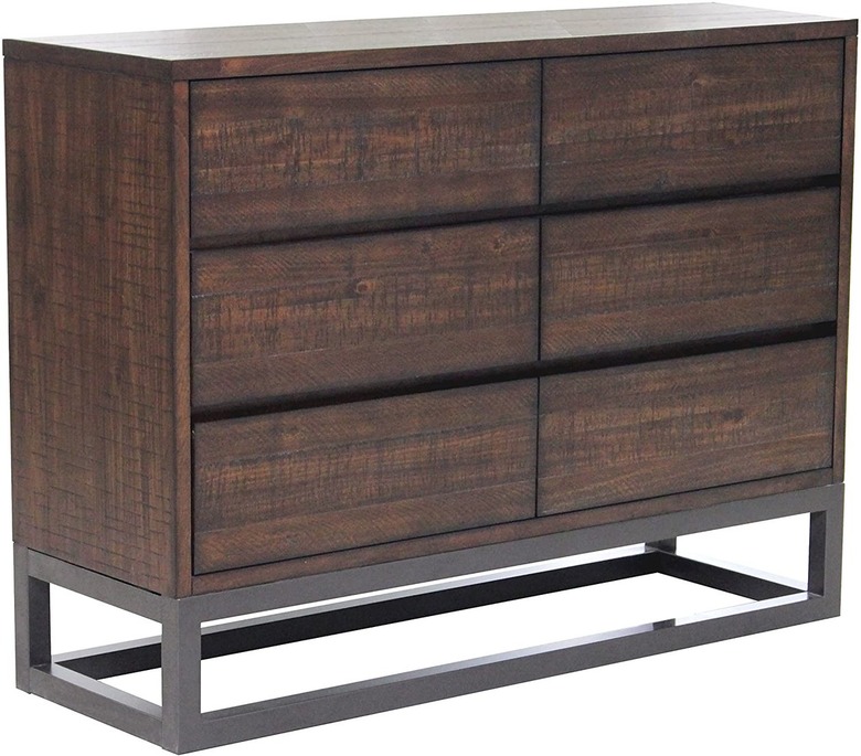 Pulaski Home Comfort Dresser