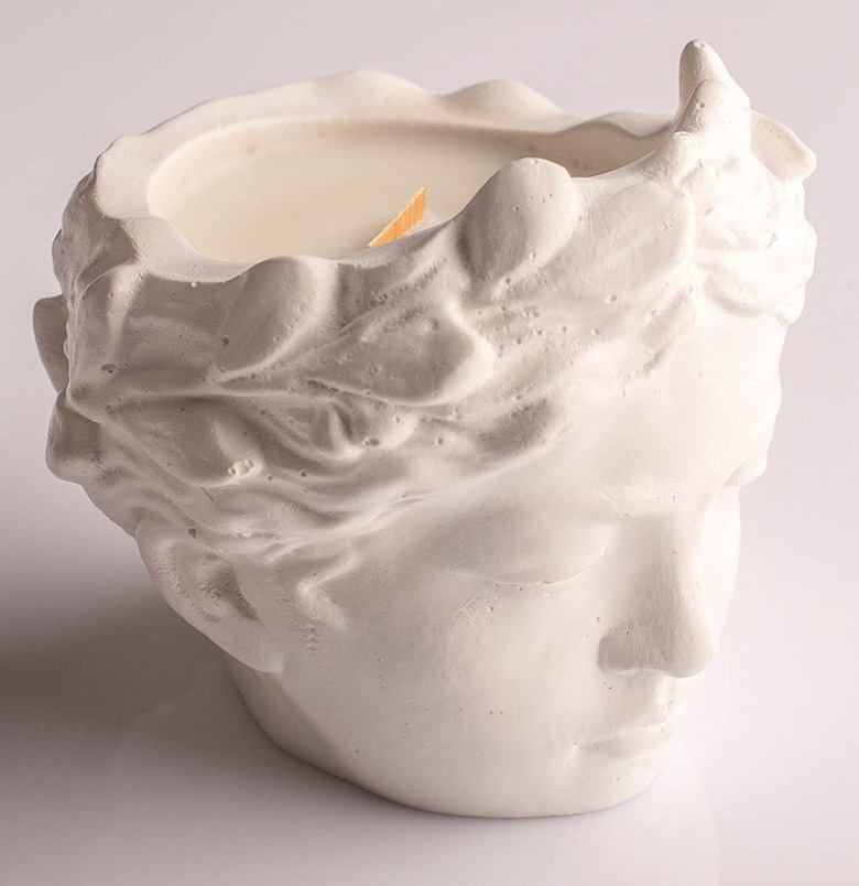 DOMIVKA Sculpture Lavender Scented Candle