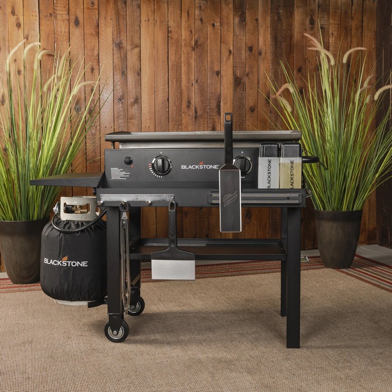 Blackstone 2-Burner Grill