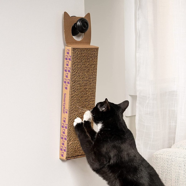 SmartyKat Scratch Up Hanging Corrugated Cardboard Cat Scratcher