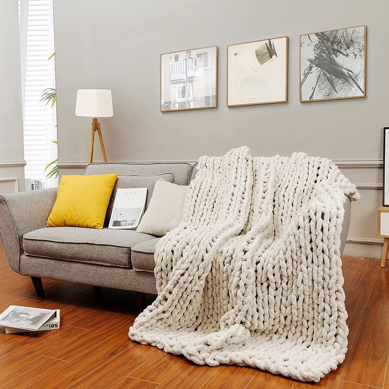 Clootess Chunky Knit Blanket