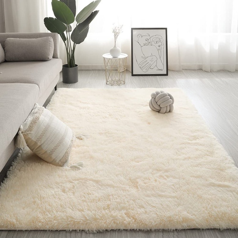 Rainlin Modern Faux Fur Shag Area Rug (7.6 by 10 feet)